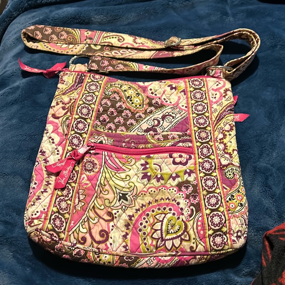 VERA BRADLEY CROSSBODY PURSE